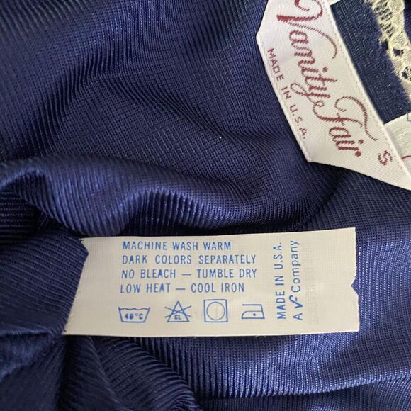 Vintage Vanity Fair Nightgown Robe Set Womens Small Medium Navy Lace Trim 70s - Picture 9 of 9